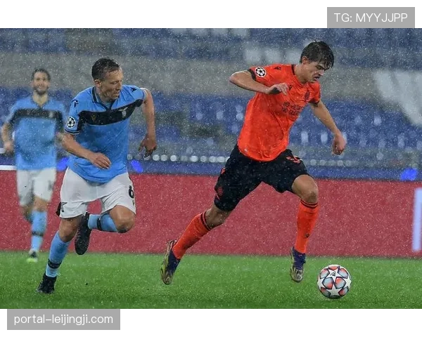 教练战术决策影响深远 阿森纳利物浦一役成经典案例